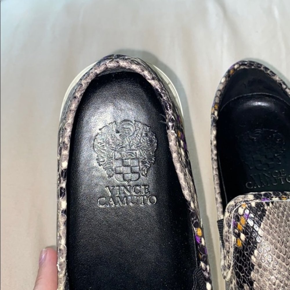 vince camuto boots snakeskin